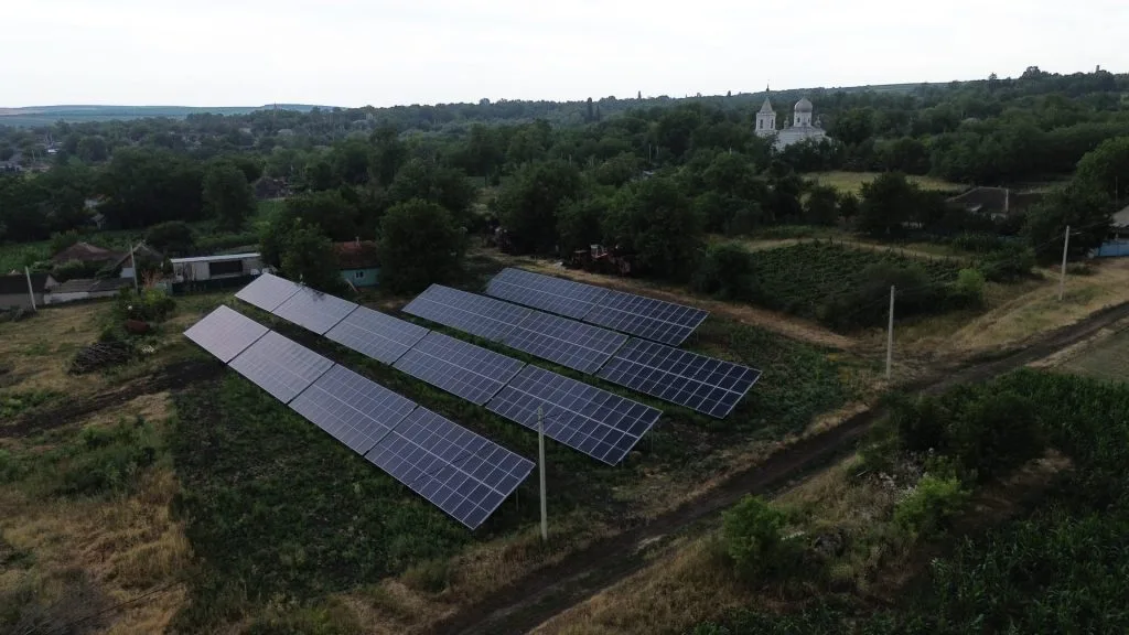 montaj-panouri-solare-ferma-moldova