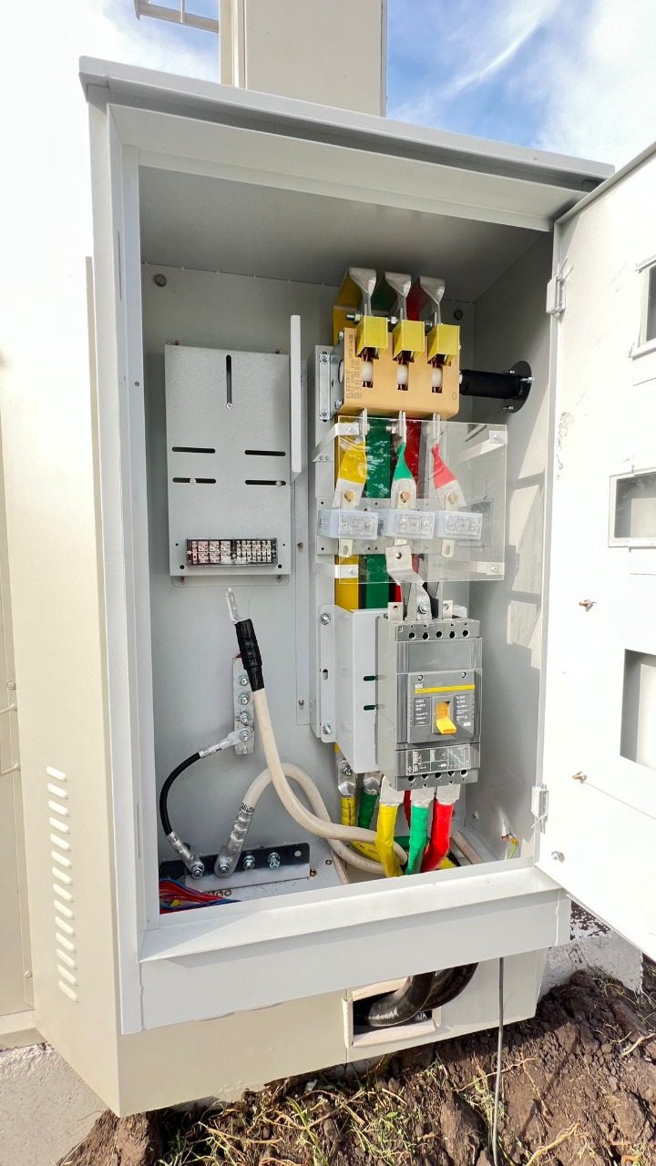 montaj-panouri-solare-ferma-moldova