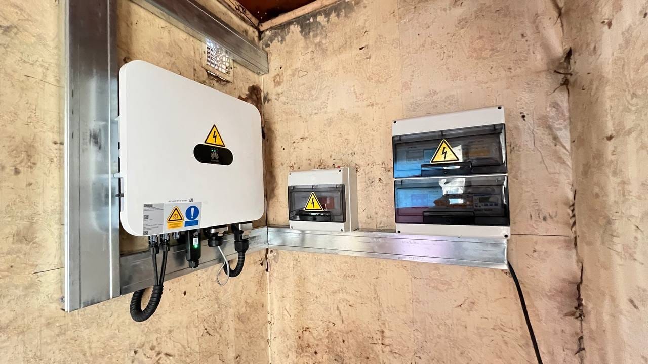 Instalare panouri solare 12kW Varnita AXA CONSULTING energie verde ePrime