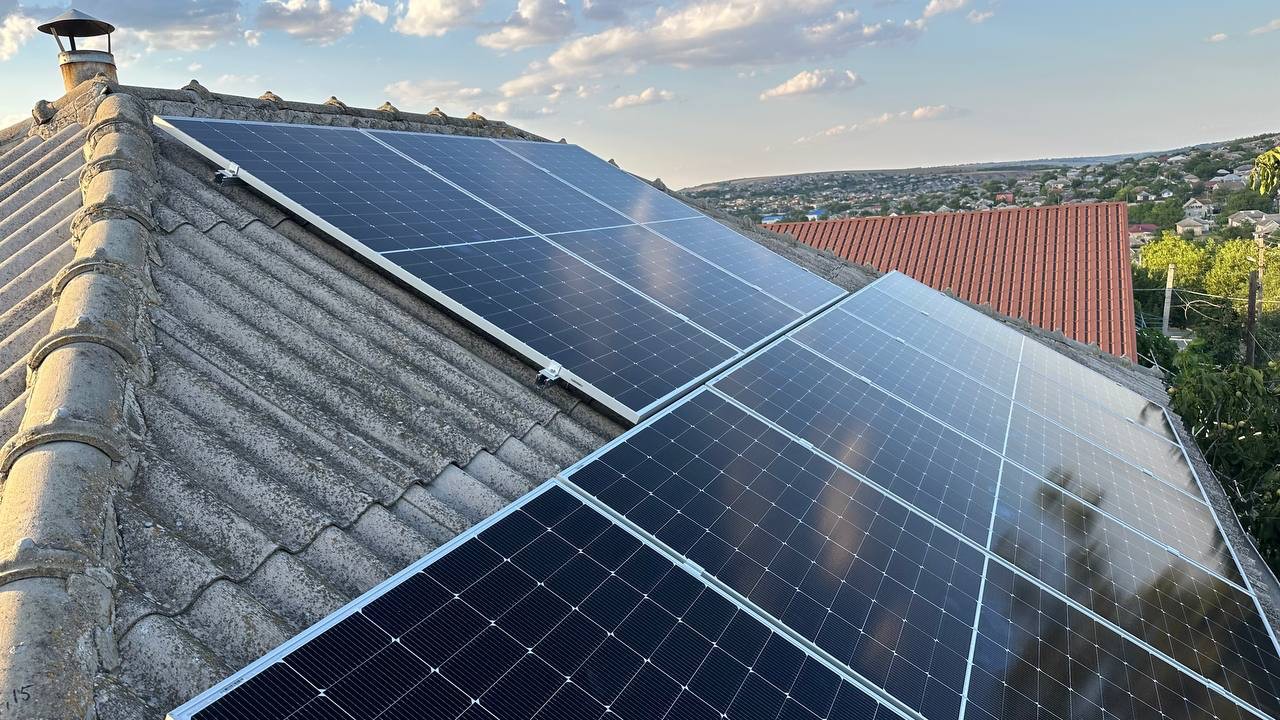 Instalare panouri fotovoltaice ePrime