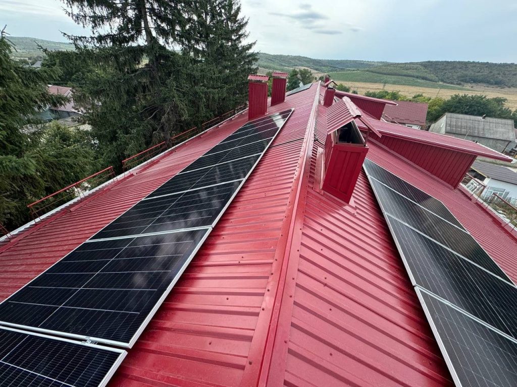ePrime Stație fotovoltaică de 15 kW în s. Răzeni, raionul Ialoveni
