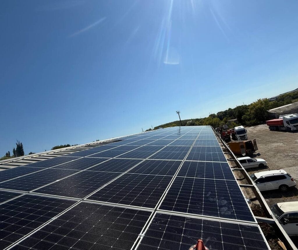 ePrime Centrală fotovoltaică de 40 kW în or. Hîncești, str. Nicolae Milescu Spătaru