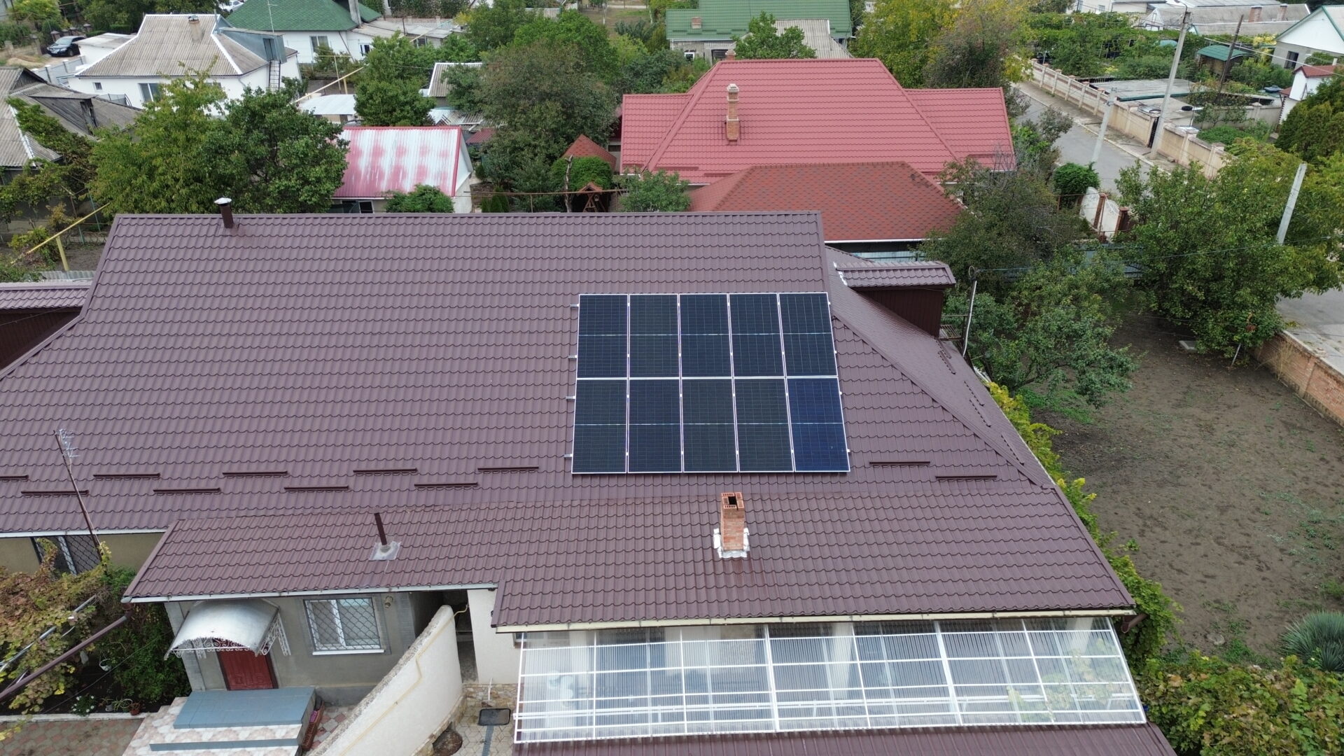 Invertor performant și panouri fotovoltaice 10kW Varnița monitorizare în timp real