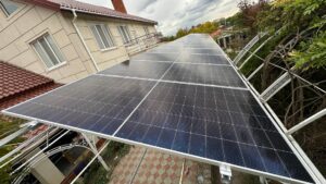 Proiect Finalizat: Stație Fotovoltaică 10kW în s. Varnița, str. Dragoș Vodă