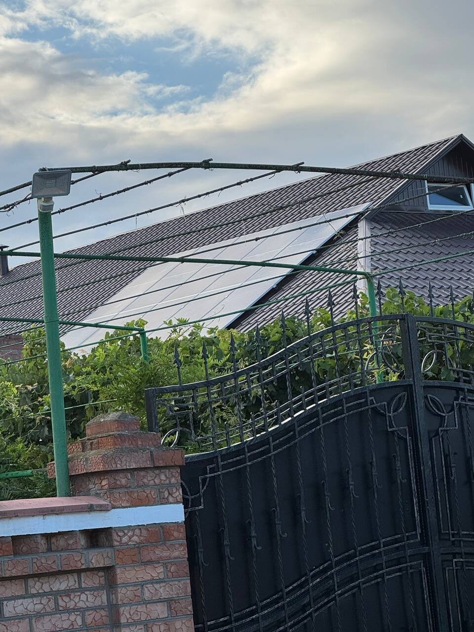 Invertor performant și panouri fotovoltaice 10kW Varnița monitorizare în timp real