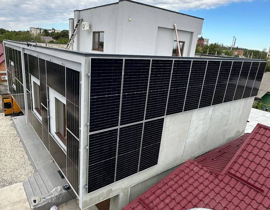 Panouri fotovoltaice și invertor performant 23kW Glodeni monitorizare în timp real