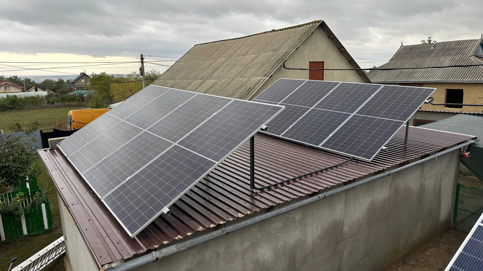 Stație fotovoltaică 12kW Gotești strada Mircea cel Bătrîn panouri solare ePrime