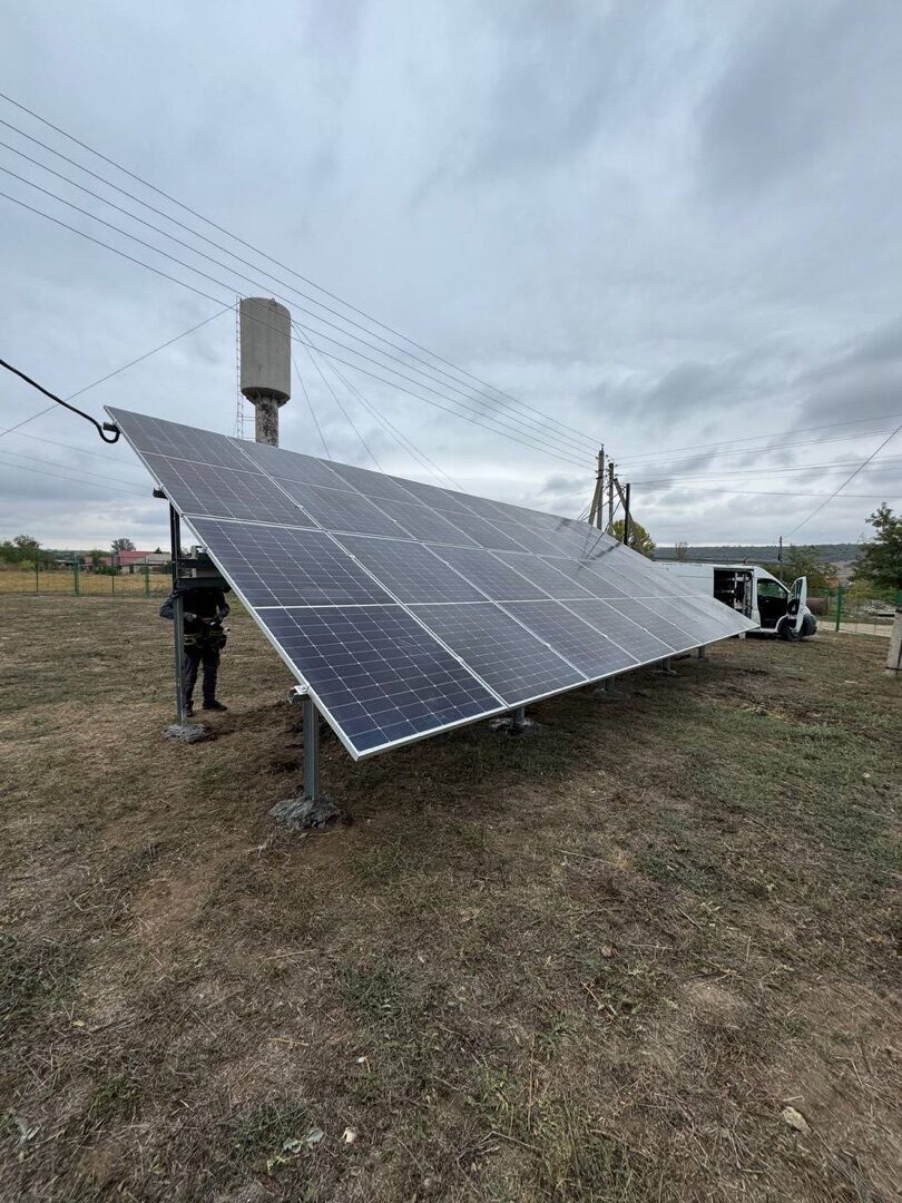 sistem-fotovoltaic-la-sol-cantemir-10kw