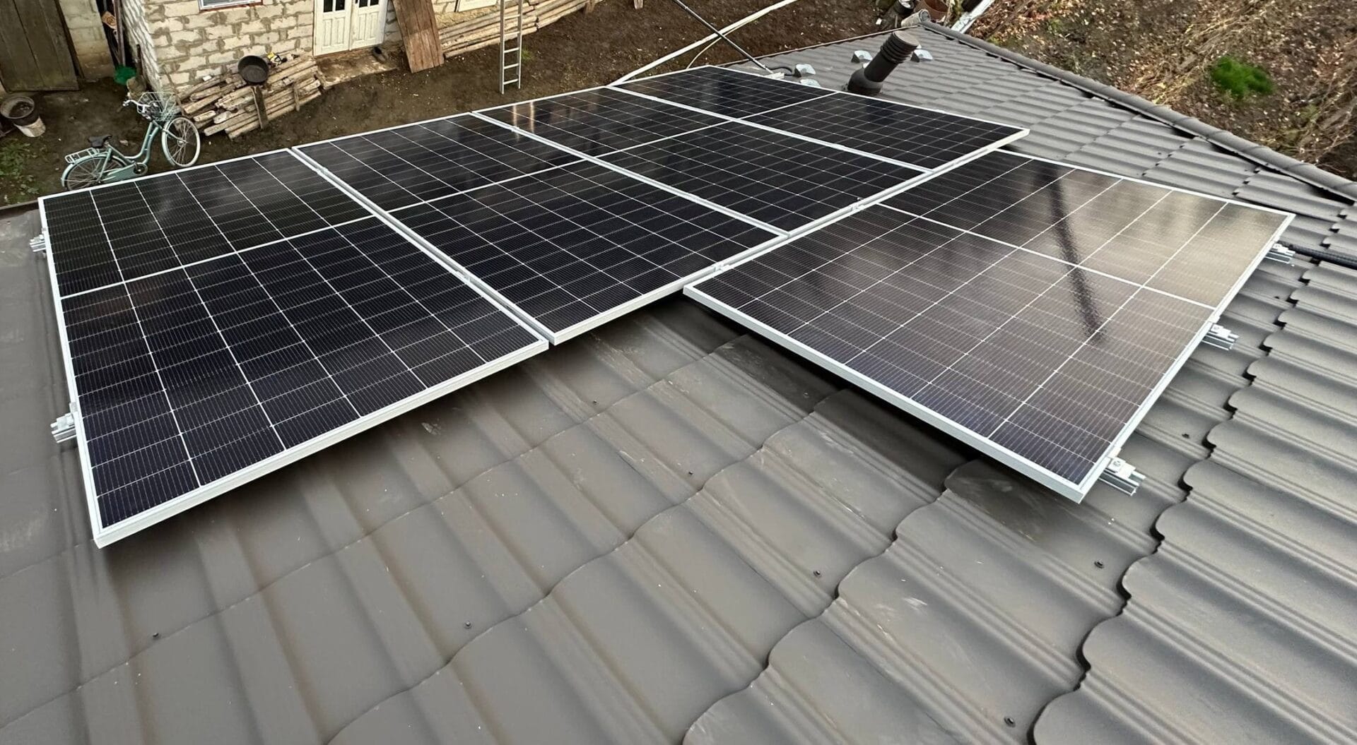 Proiect Fotovoltaic Hibrid 10kW Telenești | Montaj pe Ardezie și Țiglă | Eprime.md
