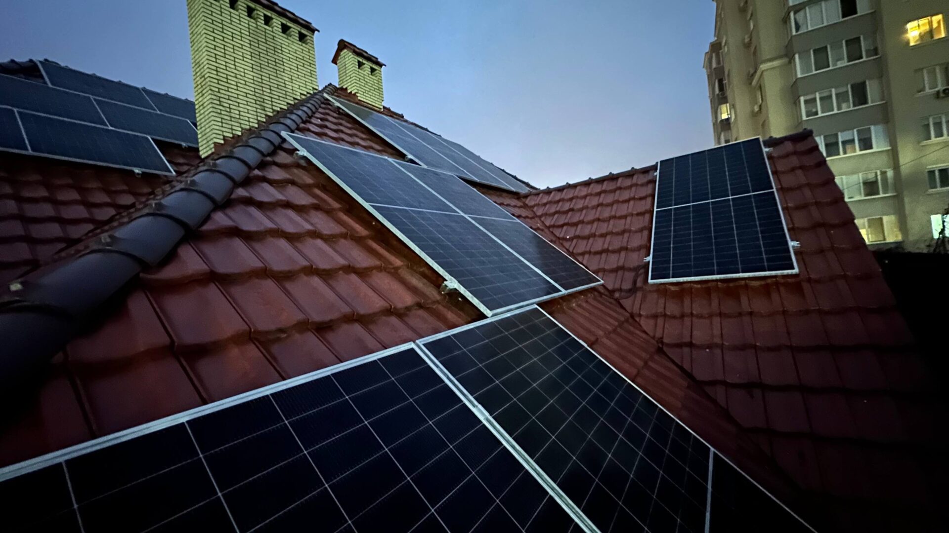 sistem-fotovoltaic-hibrid-tigla-chisinau ePrime