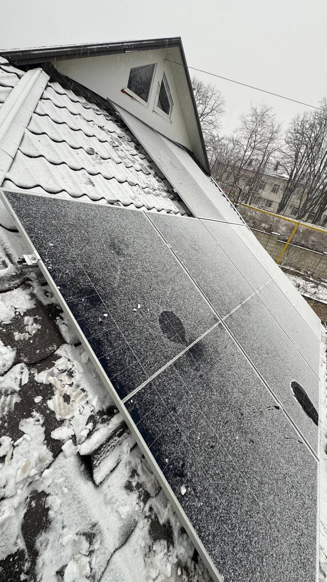 Sistem Fotovoltaic Hibrid 6.5 kW cu Stocare – Independență Energetică în Strășeni ePrime