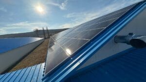 Centrale solare comerciale 50–100 kW