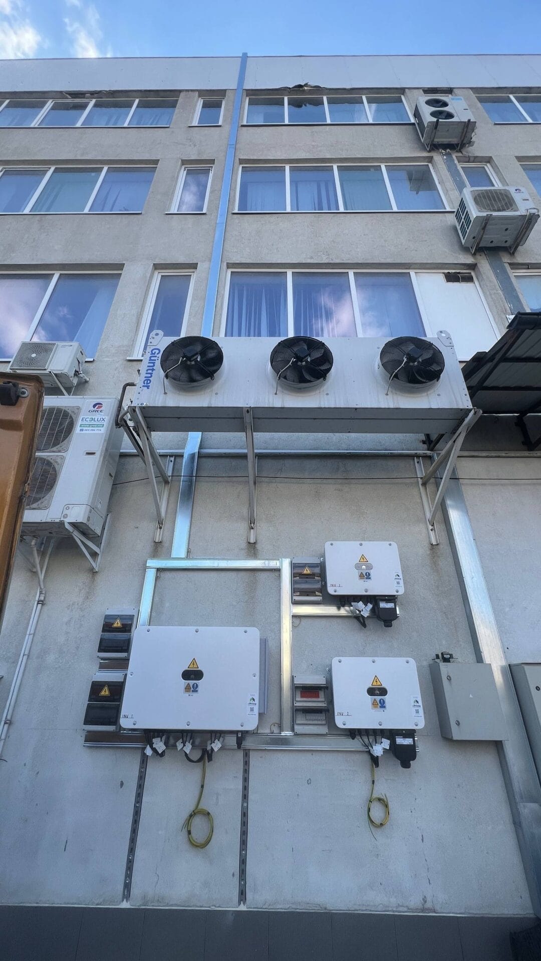 panouri fotovoltaice chisinau, statie solara 212 kw, fabrica de textile codru, panouri solare buiucani, E-Prime Moldova, instalare panouri B2B, energie verde